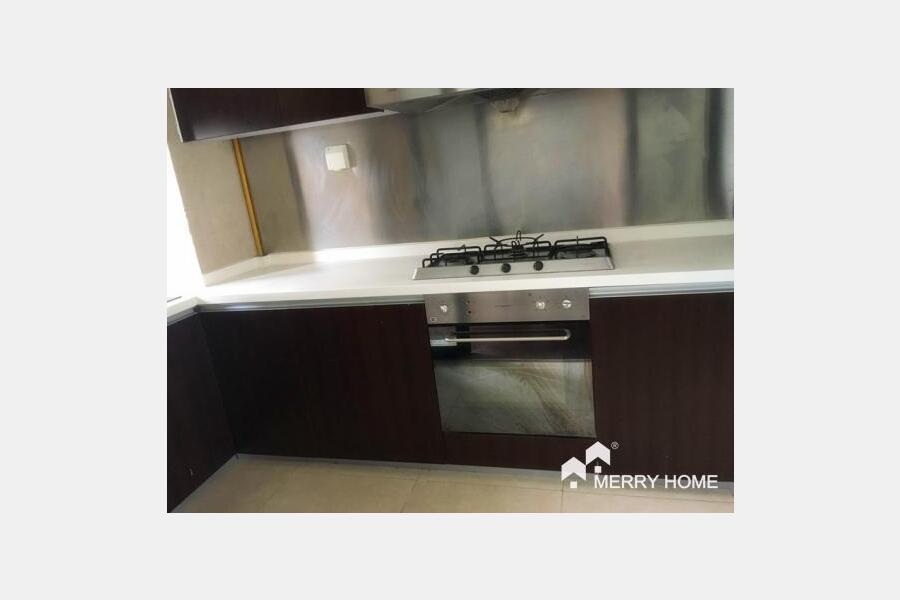 *3bedrooms for rent, City Condo