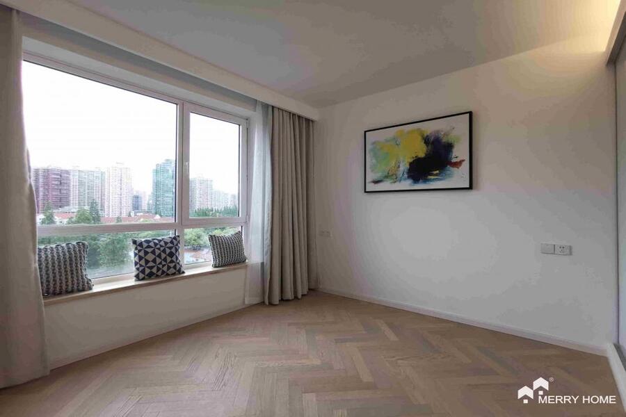 best 3br flat in Edifice near line2/11 Jiangsu Rd sta