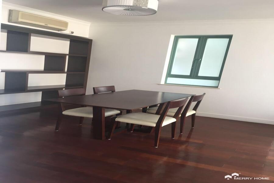 Central Residence 3rooms apt for rent, Jiangsu Rd St & Jiaotong University St