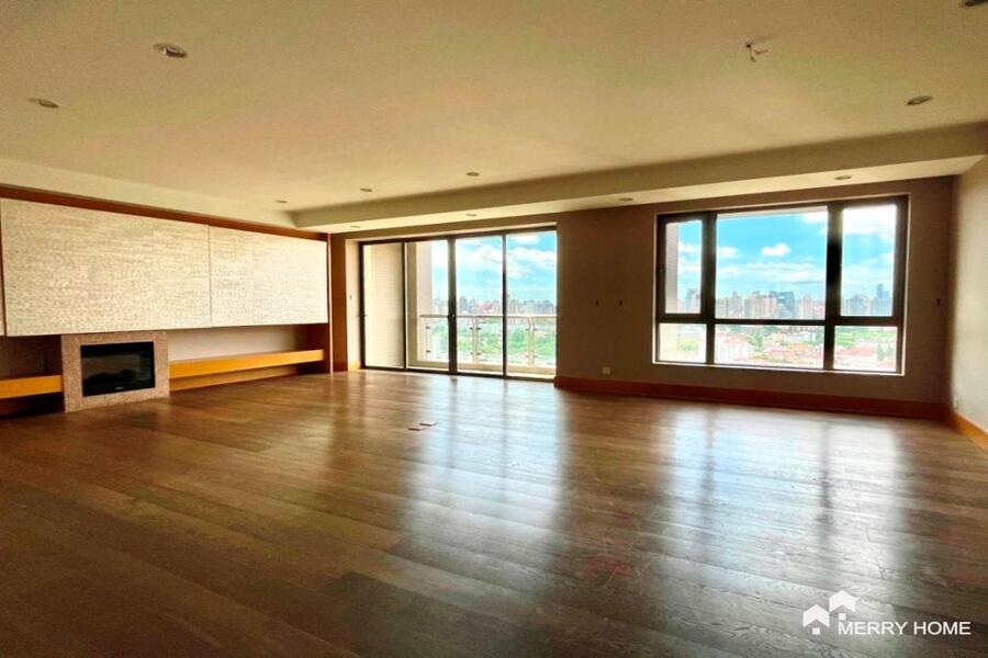 spacious flat in FFC with floor heating
