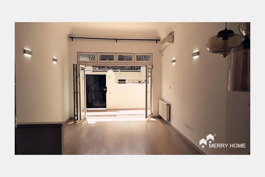 Single Lane House with 5bdrs in Former French Concession