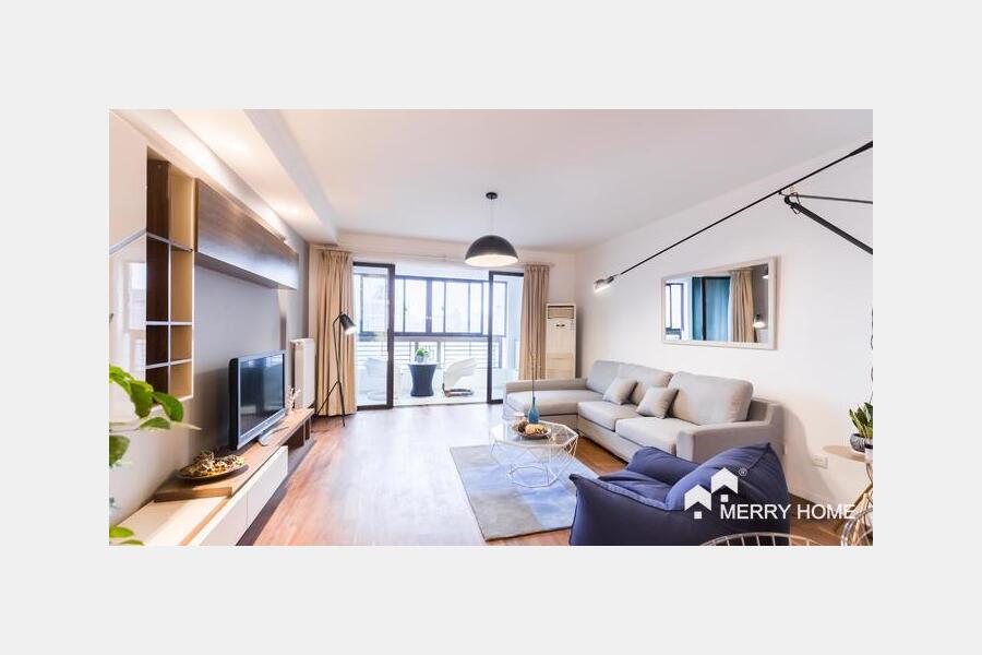 Xintiandi fabulous 3+1br apartment for rent L8,10