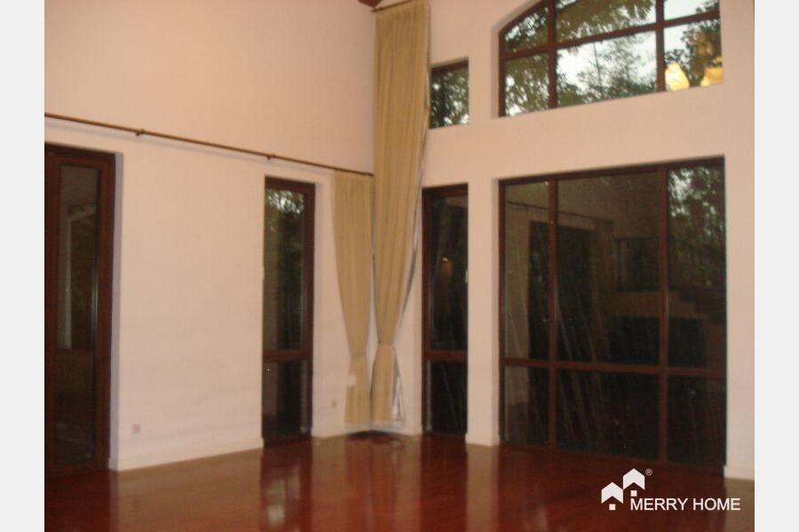Charming 4 br house in Tiziano Villas in Kangqiao