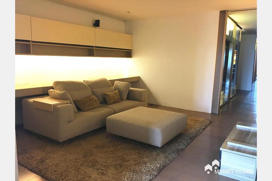 Modern 3 suites with big terrace in jingan