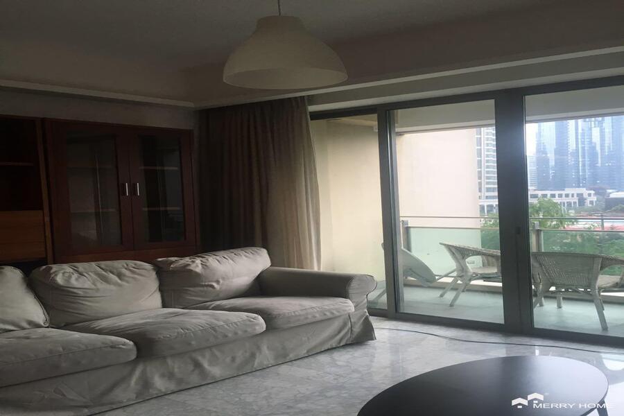 2bedrooms for rent in Jing An Four Seasons
