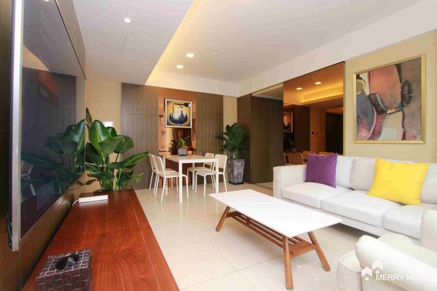 Marvelous apartment rent in City Castle Jingan