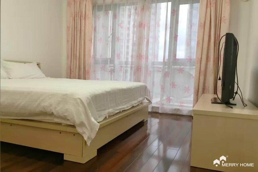 2bedrooms for rent in Lujiazui Lujiazui center palace.