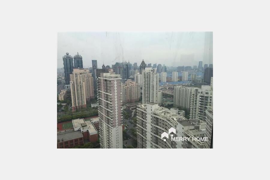 high floor 4br with fantastic view in Summit Residences
