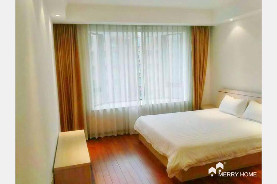 3bedrooms for rent in Qiangsheng Gubei Garden