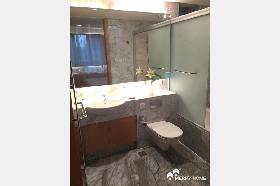 3bedrooms for rent in Jing An Four Seasons