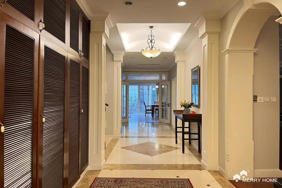 Beverly Hills large single villa for sale