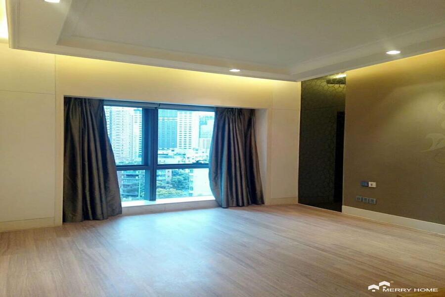 Apartment for sale 4 brm plus a study room, floor heating,