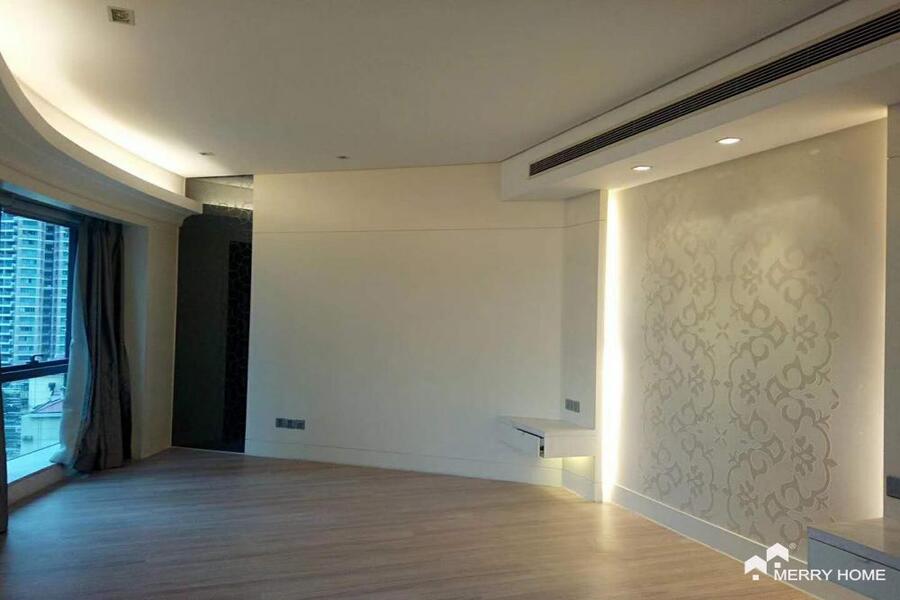 Apartment for sale 4 brm plus a study room, floor heating,