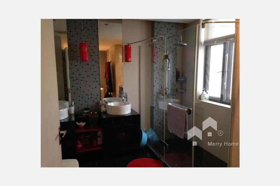 Eastern Villa for sale in Pudong