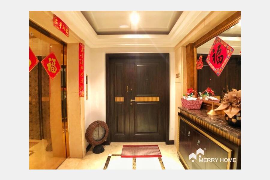 high floor 4br with great river view in Pudong