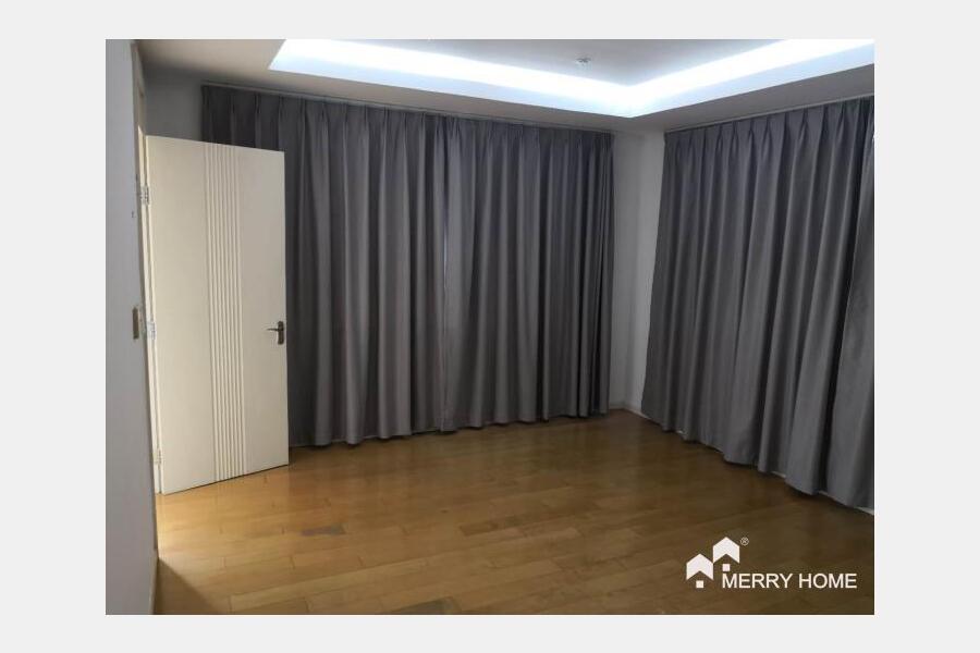 4br no furniture for rent in Qingpu near German French school