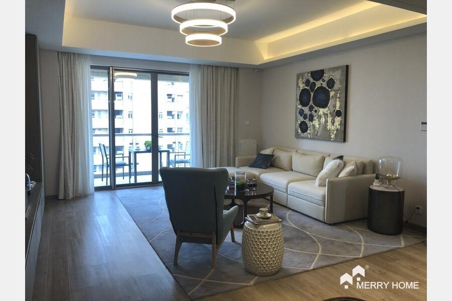 Central residences serviced apartment in shanghai for long stay