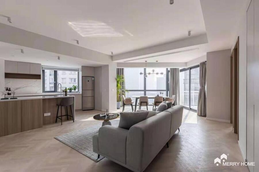 Renovated apt with floor heating near line7/9 FFC