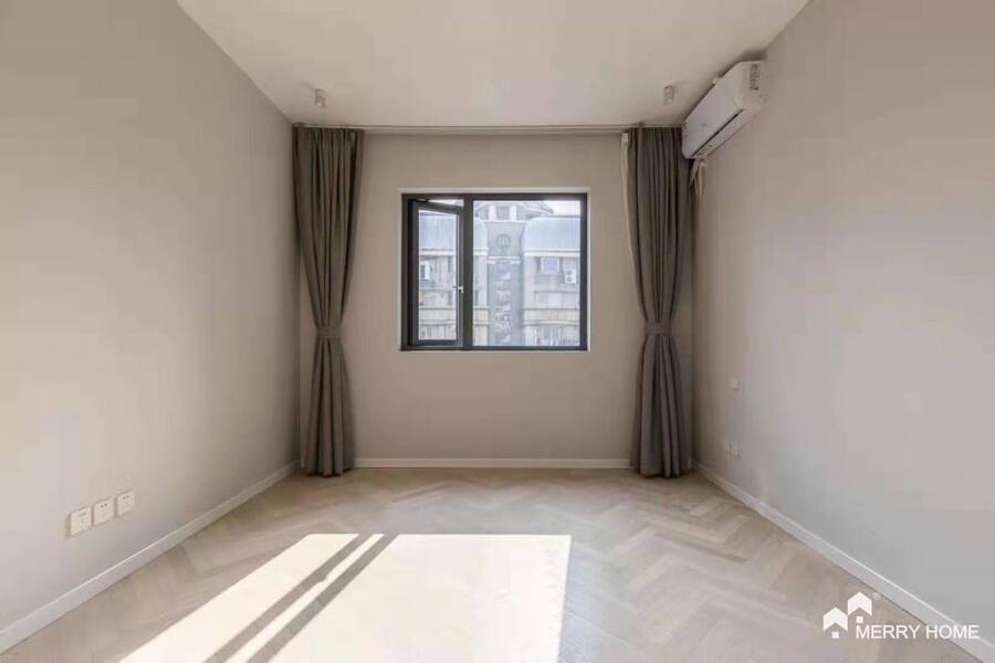 Renovated apt with floor heating near line7/9 FFC