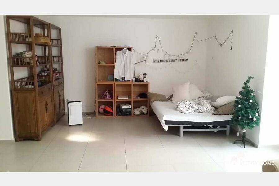 *4bedrooms for rent in Huacao town, light color.