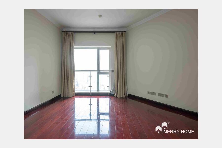 unfurnished 3br to rent in Pudong lujiazui
