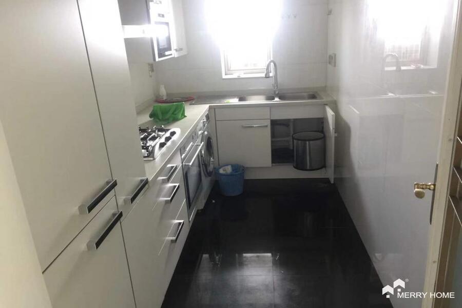 19K to rent 2br, 2bath, pudong line2/9