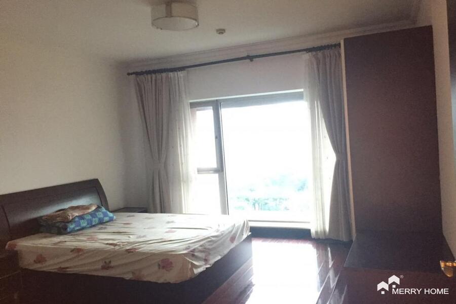 Reasonable price for 3 brs in shimao Riviera garden