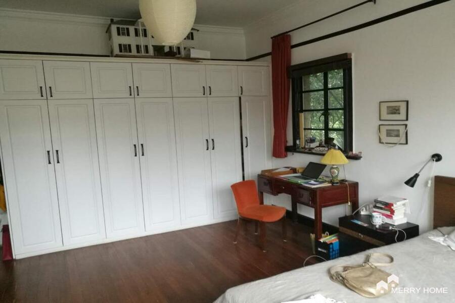 4brs with big terrace in Anfu road