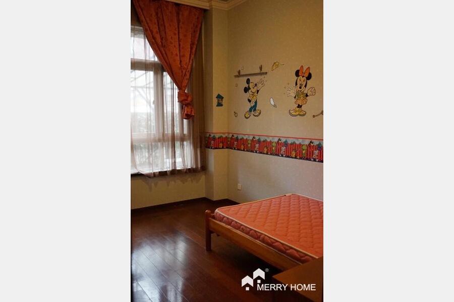 Low price single villa in pudong - Longdong Ave./ Luoshan road