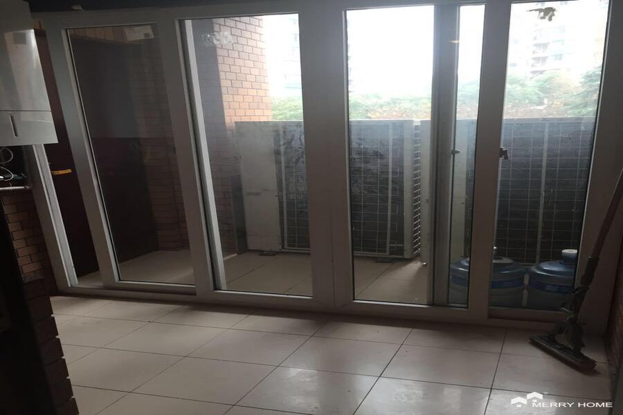 3+1br apartment rent in Green Court