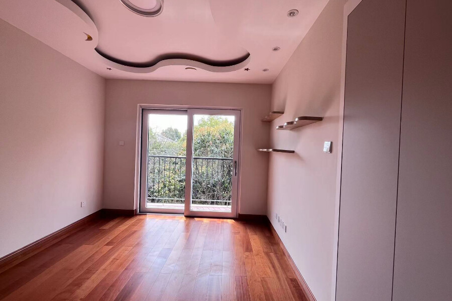 Marvelous apt in Hongqiao with great view