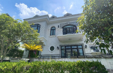 Hongqiao Golf Villa