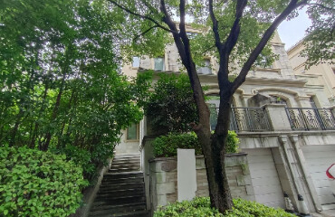 Jiushi Xijiao Famous Villa