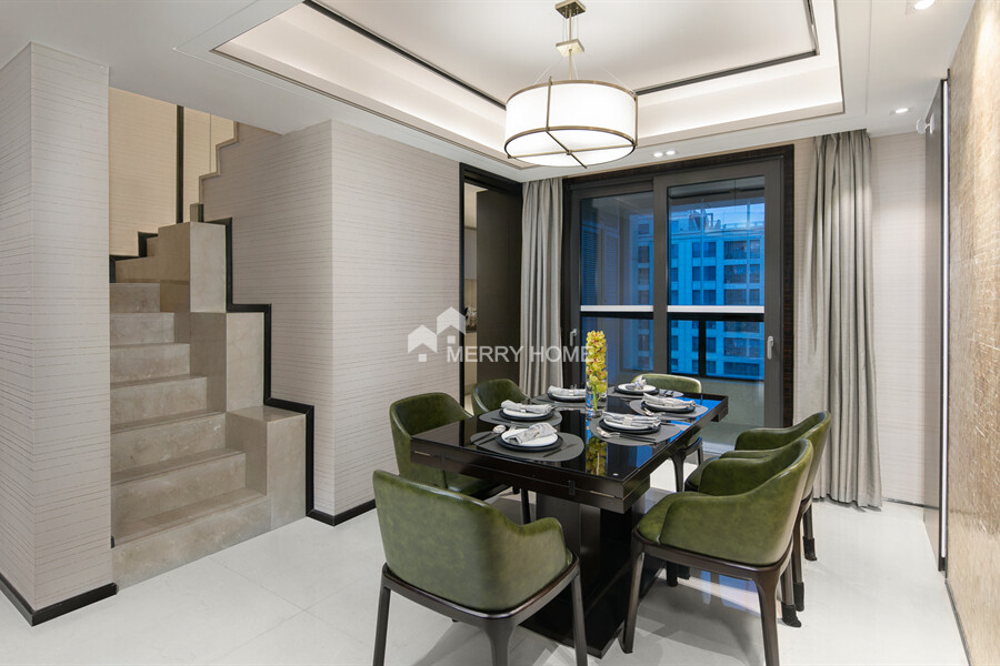 Penthouse 4Brs rent in Somerset Gubei shanghai