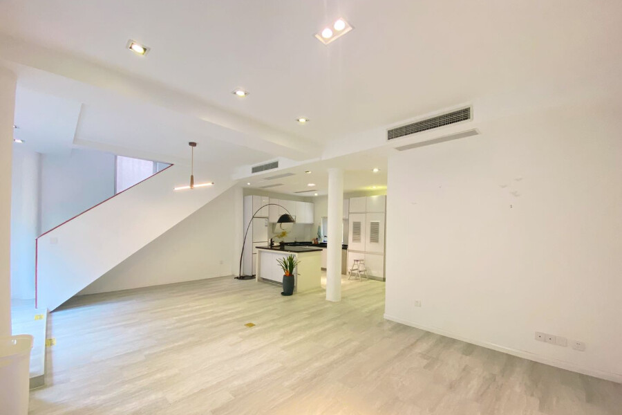 Renovated 3+2BR @Huaihai West Road