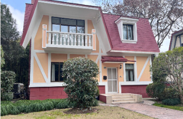 kid friendly single house in Hongqiao Green Valley Villas