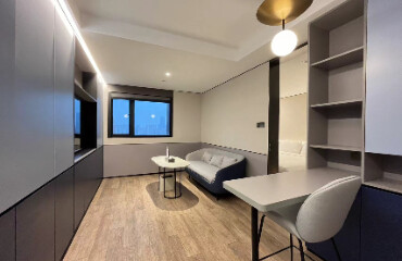 Big 1br rent in Citadines Xujiahui Shanghai